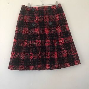 Doncaster sport skirt kilt red black plaid size 4